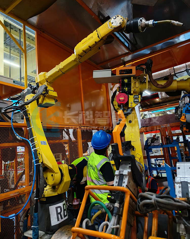 發那科機械臂R-2000iC 210F A05B-1333-B205保養 發那科機械臂R-2000iC 210F A05B-1333-B205保養