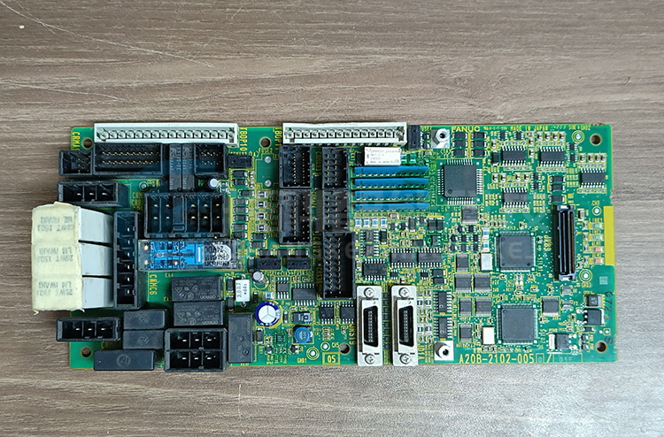 發那科機器人IO通訊板A20B-2102-0050/05F 發那科機器人IO通訊板A20B-2102-0050/05F